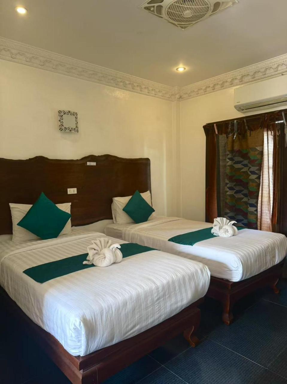 Hotel Alana Luang Prabang Exterior foto