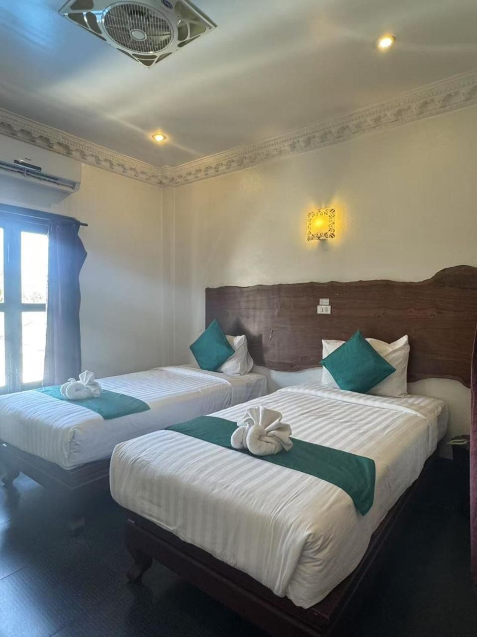 Hotel Alana Luang Prabang Exterior foto